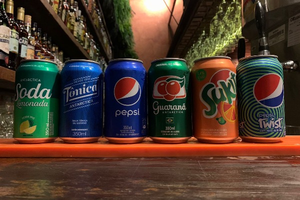 Refrigerante de Lata